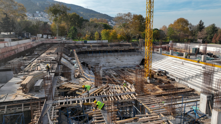 Bursa’nın simge spor salonu 5.016 kişilik yeni haliyle geliyor - Bursa Hayat Gazetesi-2