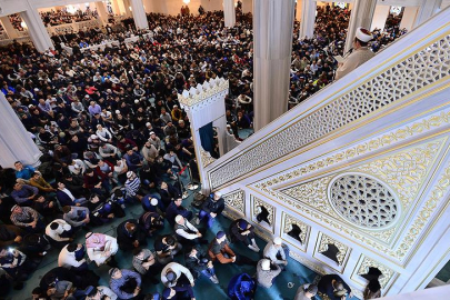 Ezan kaçta okunacak? Balıkesir namaz vakitleri 3 Aralık 2025