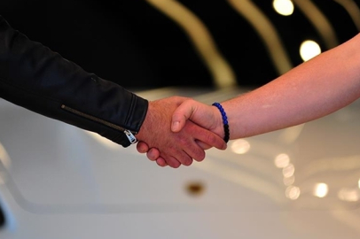 Araç satışında yeni dönem: Noter harcı yetkili esnafa uygulanmayacak!