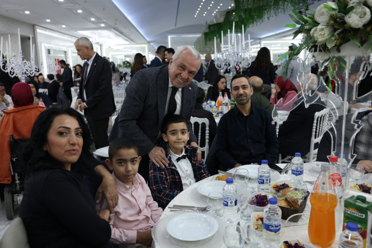 Nilüfer’de engellilere 14 yıldır kesintisiz destek - Bursa Hayat Gazetesi-2