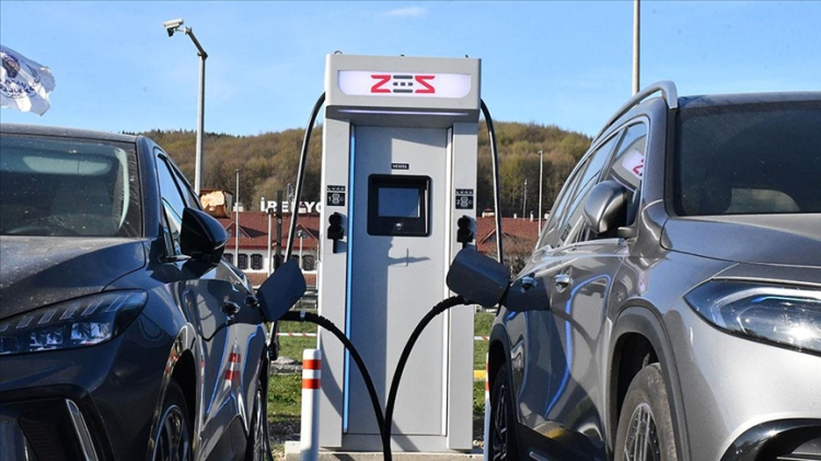 Elektrikli araç zorunluluğunda geri adım: Yeni düzenleme fiyatları düşürebilir!-Bursa Hayat Gazetesi-4