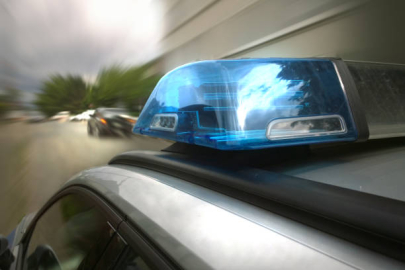 Bursa’da izi sürülen 2 firari yakalanarak cezaevine gönderildi