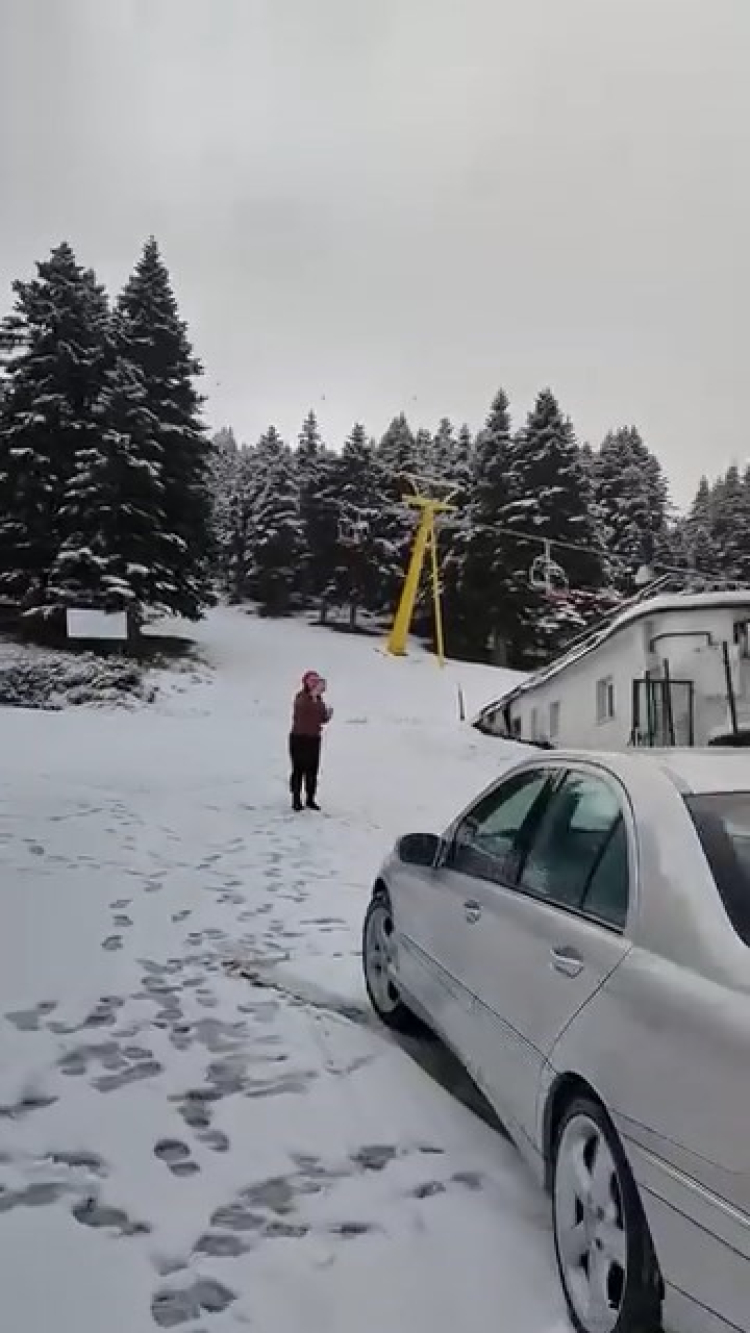 Uludağ’da kar keyfi! Bursa’da sarı kodlu uyarı yapıldı -Bursa Hayat-3