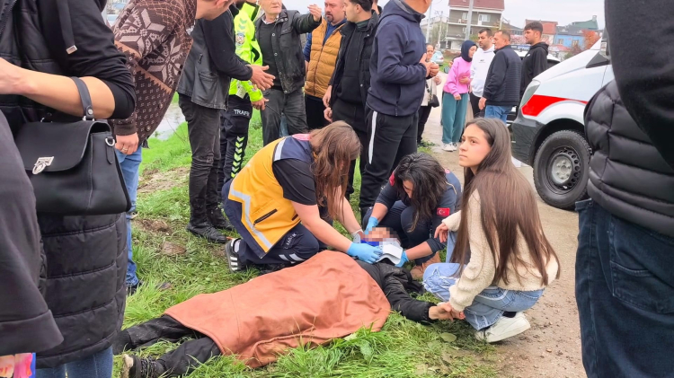 Bursa’da kaza! Araç dereye uçtu, 3 yaralı-Bursa Hayat-2