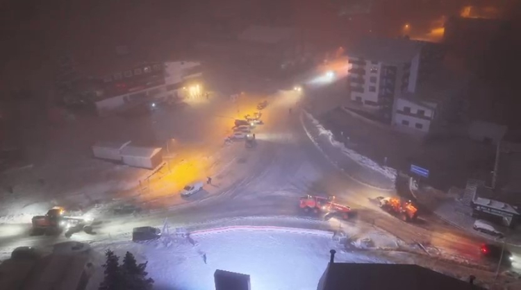 Bursa Uludağ'da yoğun kar yağışı! Uyarı geldi -Bursa Hayat-2