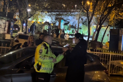 Alkollü sürücüden 'Pes' dedirten hareketler!