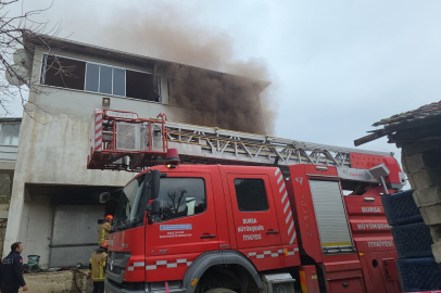 Bursa’da depo yangını!