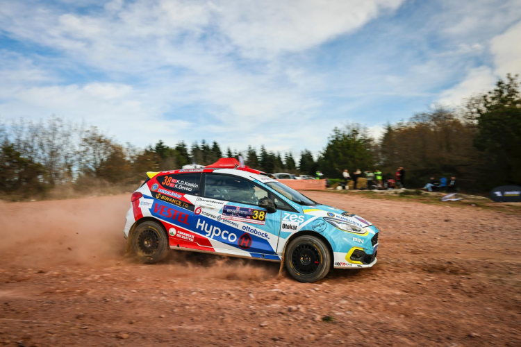 Osmangazi Belediyesi’nden ralli gururu! Kübra Denizci Keskin’den çifte başarı -Bursa Hayat-2