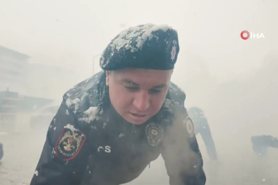 Şehitler için Çevik Kuvvetten anlamlı tören