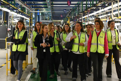 Sanayi devinde kadın gücü masaya yatırıldı