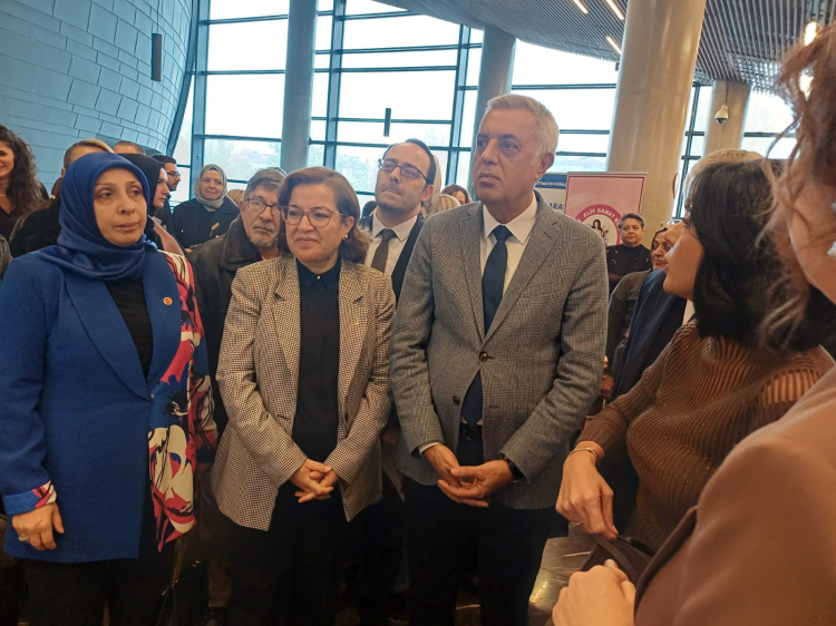 Evrensel edebiyat Bursa'da buluştu! ‘Cengiz Aytmatov Günleri’ kapılarını açtı -Bursa Hayat-2