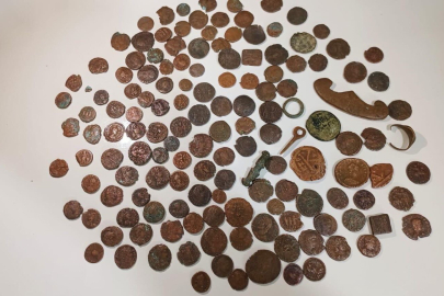 Bursa İznik’te operasyon: Roma ve Bizans dönemine ait parçalar ele geçirildi