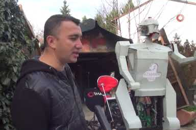 Kastamonu’da yürüyen robot ilgi odağı oldu