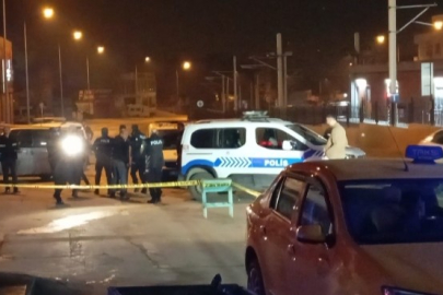 Bursa'da gece yarısı silahlar konuştu! Taksi içinde başından vuruldu