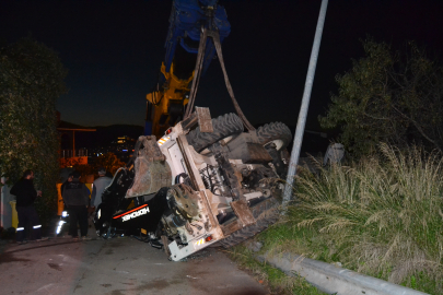 Bursa’da iş makinesi vinçten düştü! Panik yaşandı