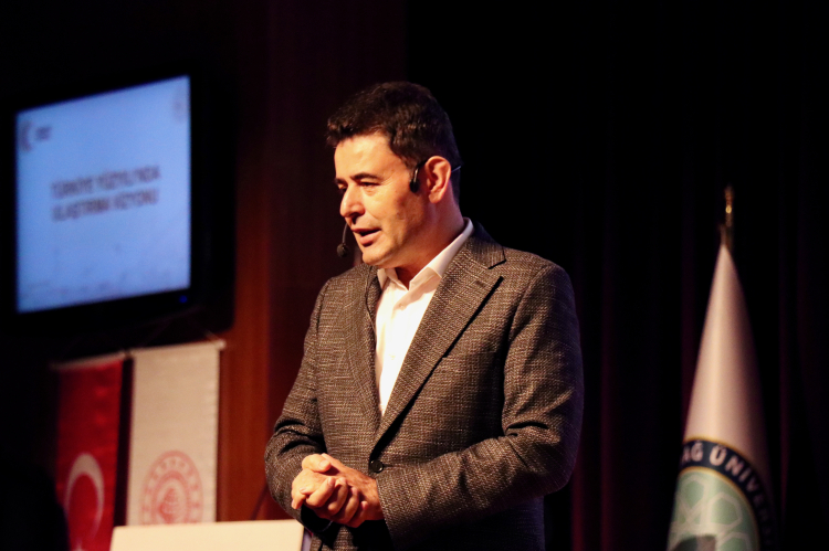 Bursa’da gençlere ulaştırma projeleri tanıtıldı-Bursa Hayat-3