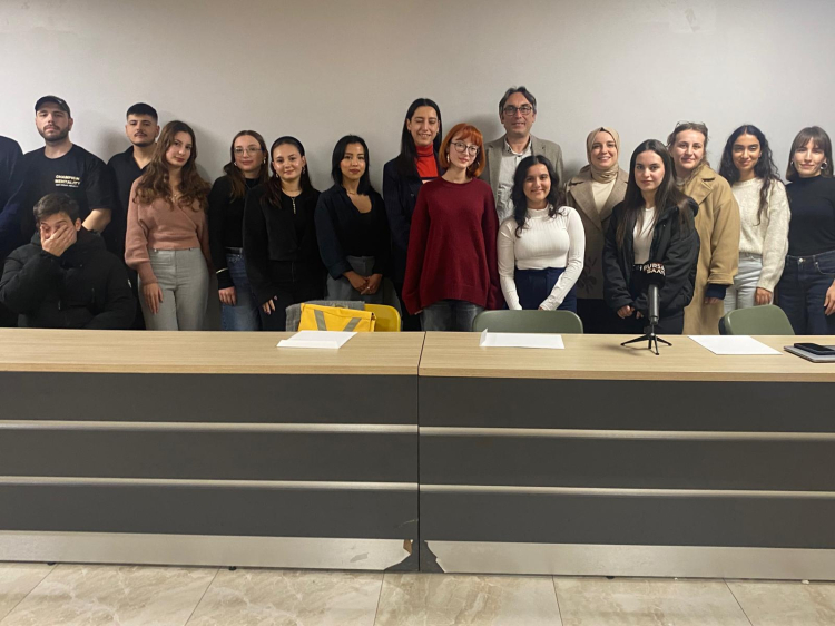 Bursa Uludağ Üniversitesi’nden ruh sağlığı okuryazarlığı paneli - Bursa Hayat Gazetesi-3