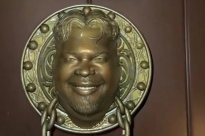 Rapçi Lvbel C5, kapı tokmağı ile gündemde!