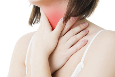 Boğaz ağrısı deyip geçmeyin! Altında yatan neden ciddi olabilir