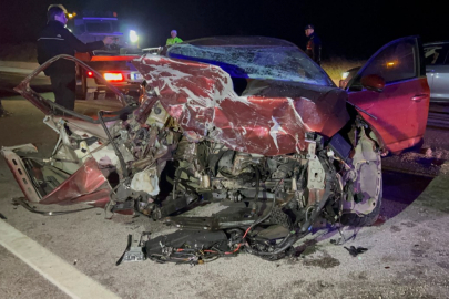 Çanakkale’de ters yöne giren araç faciaya yol açtı! Çok sayıda can kaybı…