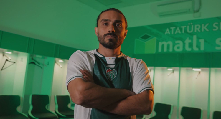 Bursaspor ara transferde ilk hamlesini yaptı: Halil Akbunar yeşil-beyaz formayı giydi - Bursa Hayat Gazetesi-2