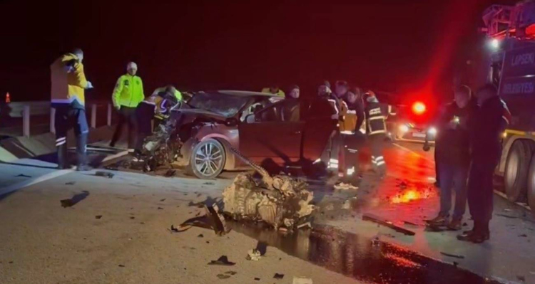 Çanakkale’de ters yöne giren araç faciaya yol açtı! Çok sayıda can kaybı… -Bursa Hayat-2