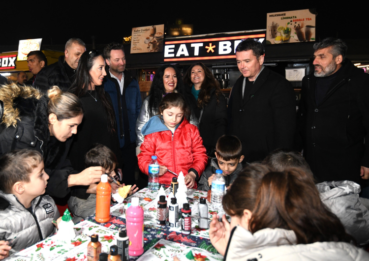 Başkan Erkan Aydın, festival coşkusuna ortak oldu -Bursa Hayat-2
