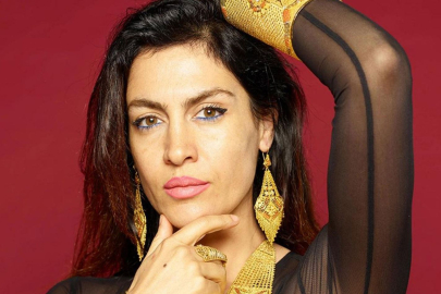 Tuğba Ekinci’nin  yeni aşk paylaşımı olay yarattı!