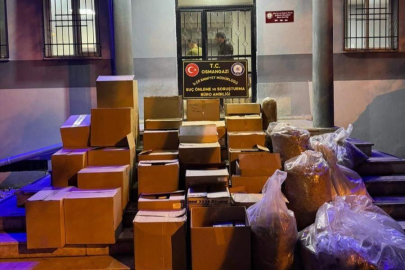 Bursa'da kaçak satışa darbe! Yüklü miktarda ürün ele geçirildi