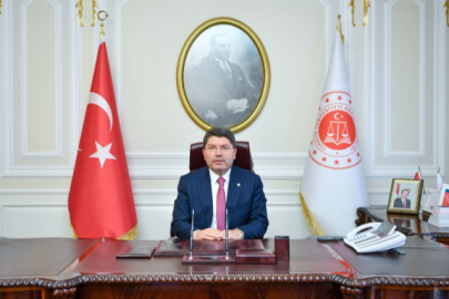 Tunç’tan 11. Yargı Paketi açıklaması: “Adaleti Türkiye Yüzyılı’na taşıyacağız”