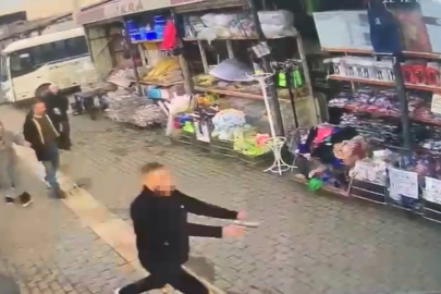 Bursa'da dehşet anları! Kurşunlardan kaçmak için dükkana sığındı