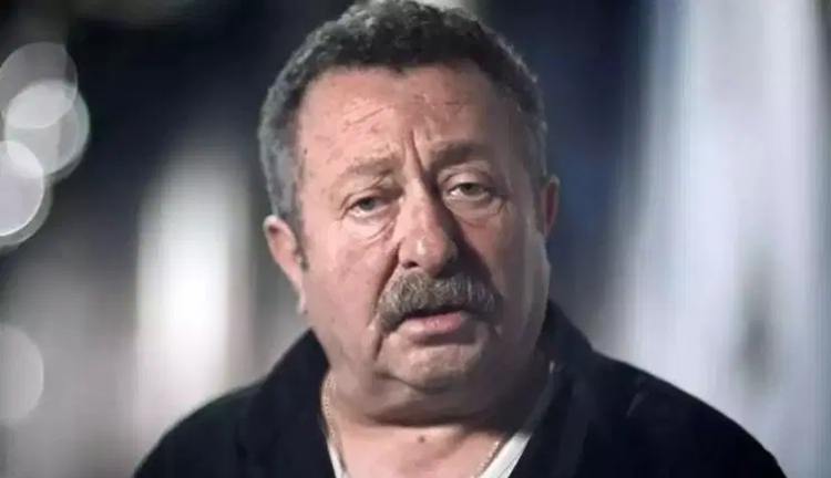 Usta oyuncu Erkan Can kariyer sırlarını anlattı!-Bursa Hayat Gazetesi-2