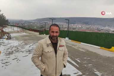 Yolda vaşak ile karşılaştı, o anları kayıt altına aldı