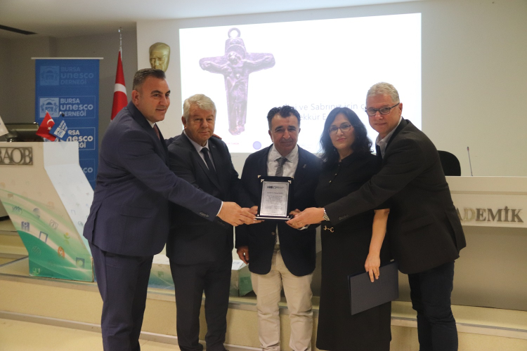 İznik’in tarihi mirası konferansta anlatıldı - Bursa Hayat Gazetesi-3