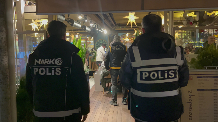 Bursa Emniyeti düğmeye bastı! Yılbaşı öncesi dev denetim!-Bursa Hayat Gazetesi-2