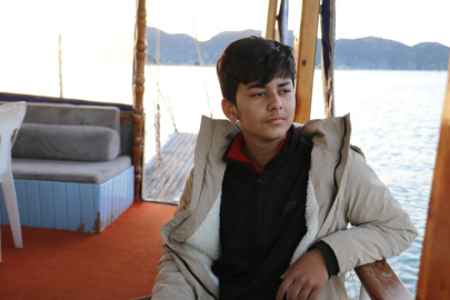 Kaleköy’de eğitime umut yolculuğu: 8 yıldır denizden okula gidiyor!