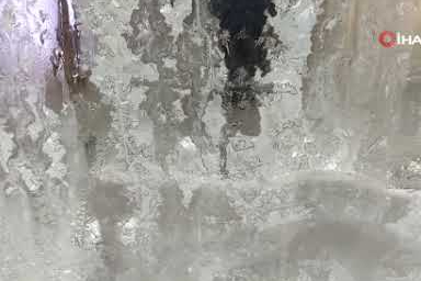 Soğuk hava Ardahan’ı esir aldı