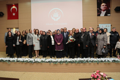 Bursa'da anlamlı buluşma: Gönül elçileri bir araya geldi!