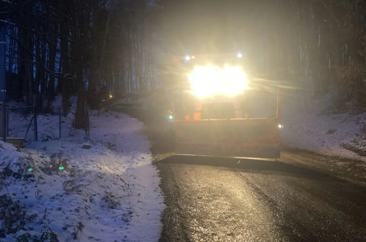 İnegöl Belediyesi’nden ulaşımı kesintisiz tutma çalışması - Bursa Hayat Gazetesi-3