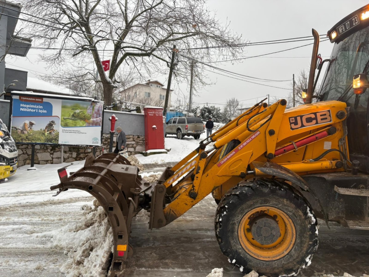 Kar yağışı Nilüfer'de hayatı olumsuz etkilemedi: Yollar açık - Bursa Hayat Gazetesi-2