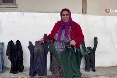 Termometreler -15’i gösterdi! Kars’ta çamaşırlar dondu