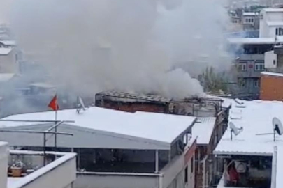 Bursa’da korkutan çatı yangını!