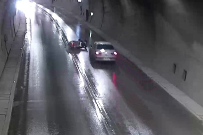 Motosikletlinin mucizevi kurtuluşu kamerada!