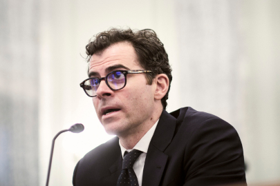 Instagram CEO'su Mosseri uyardı: Paylaşımların gerçekliği sorgulanmalı!