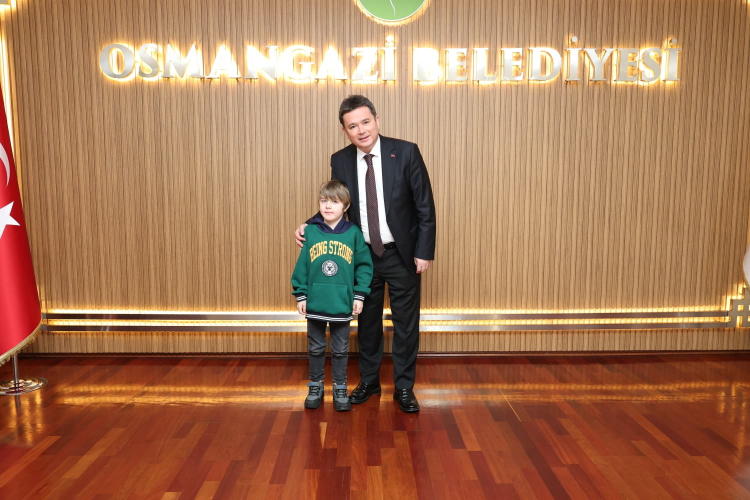 Yağız Efe için zamanla yarış! Başkan Erkan Aydın’dan destek çağrısı - Bursa Hayat Gazetesi-5