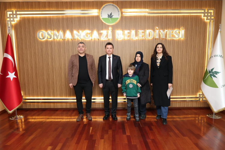 Yağız Efe için zamanla yarış! Başkan Erkan Aydın’dan destek çağrısı - Bursa Hayat Gazetesi-4