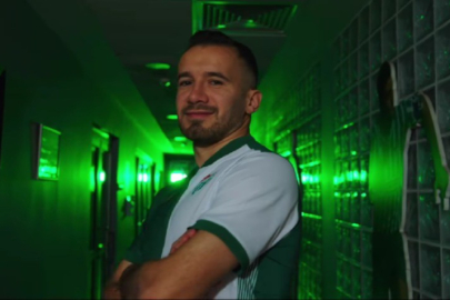 Bursa’da yetişti, yeşil-beyazlı formaya kavuştu: Talha Yünkuş yuvaya döndü!