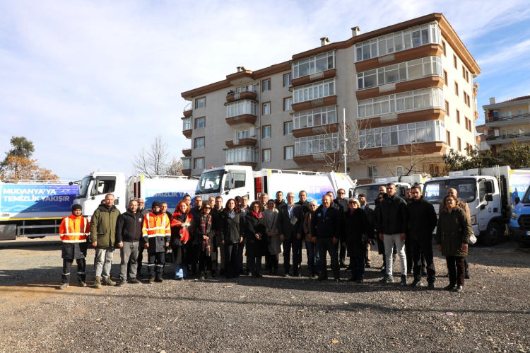 Mudanya’da temizlik filosuna güçlü takviye: 8 yeni araç hizmete alındı - Bursa Hayat Gazetesi-4
