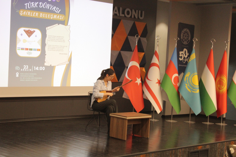 BUÜ’de şiir ve müzik şöleni: Türk Dünyası Kültürü bir araya geldi!-Bursa Hayat-3