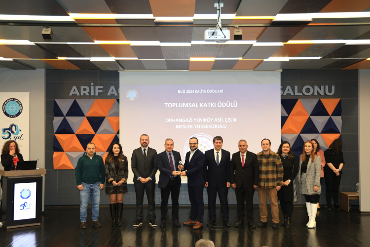 BUÜ’de kalite odaklı başarılar ödüllendirildi - Bursa Hayat Gazetesi-4